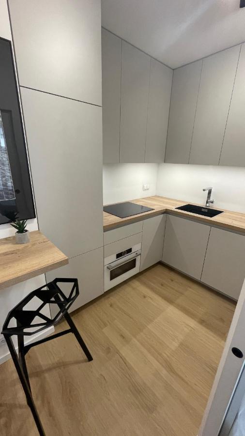 Apartament 4 Bed 2 Room Warschau Buitenkant foto