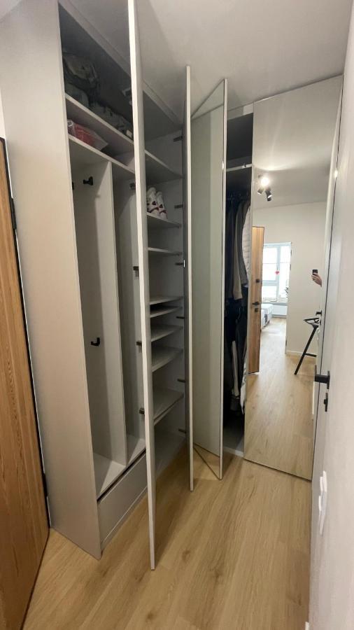 Apartament 4 Bed 2 Room Warschau Buitenkant foto
